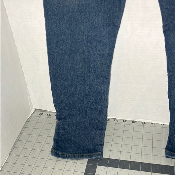 Blue Classic Jeans with Natural Fading - Picture 7 of 11